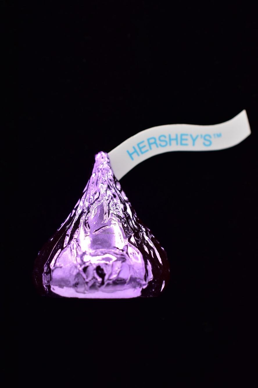 Hershey's Chocolate Kiss Purple Pin Brooch Chunky Holiday 90s 1996 Signed BinBP